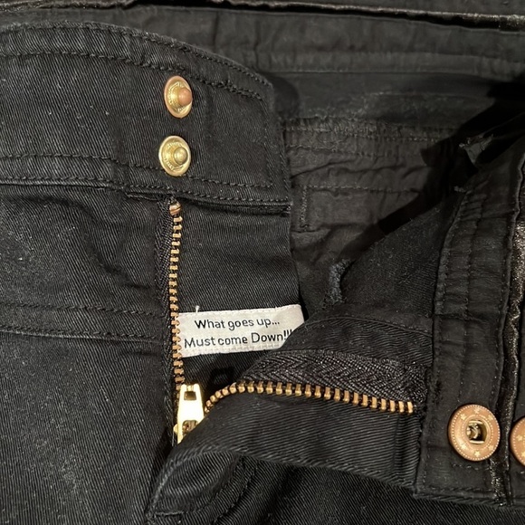 Ecko Red vintage Y2K low rise black cropped pants - Picture 5 of 7